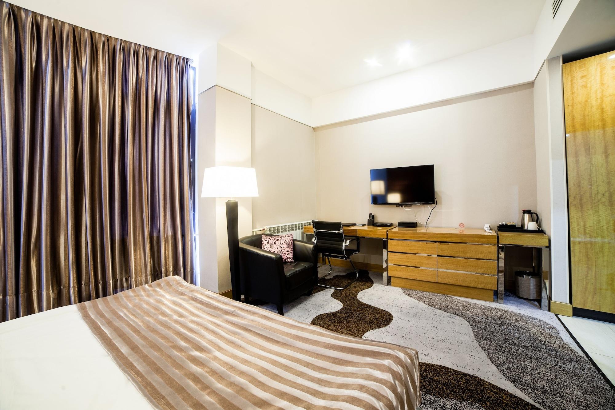 Absolute Hotel