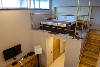Absolute Hotel