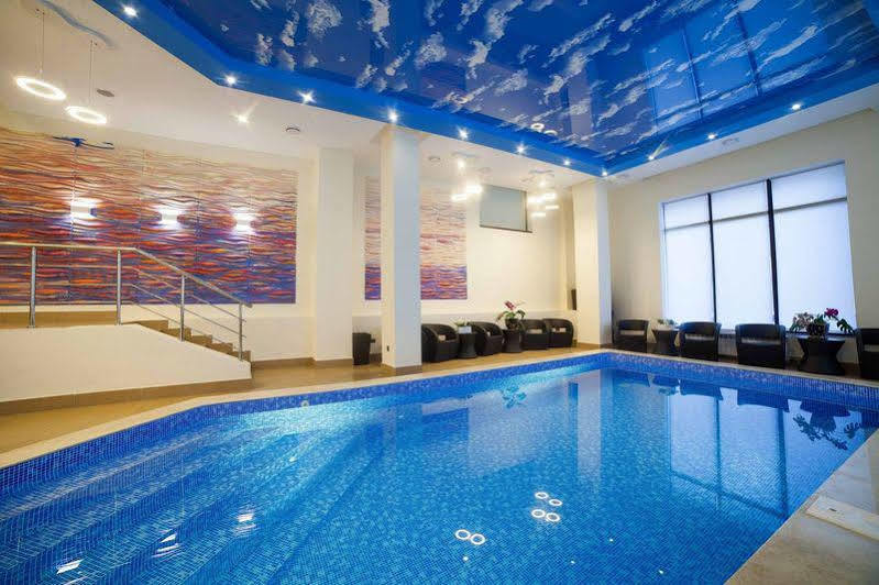 Hotel Absolute